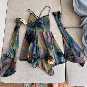 NWT Her Pony the Label Pixie Dress Tie Dye Dress and Armwarmers - Blue/Green